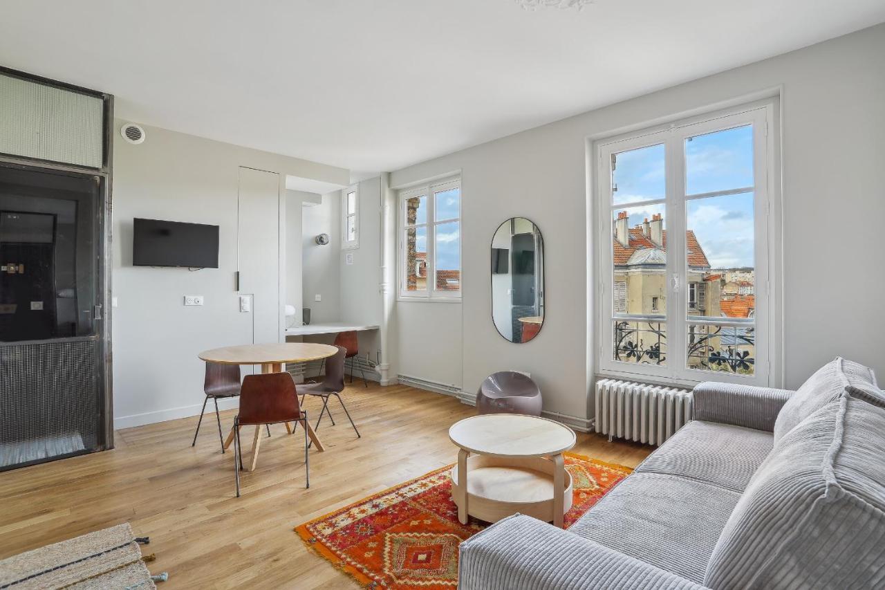 Le Saint Charles - Versailles Apartman Kültér fotó