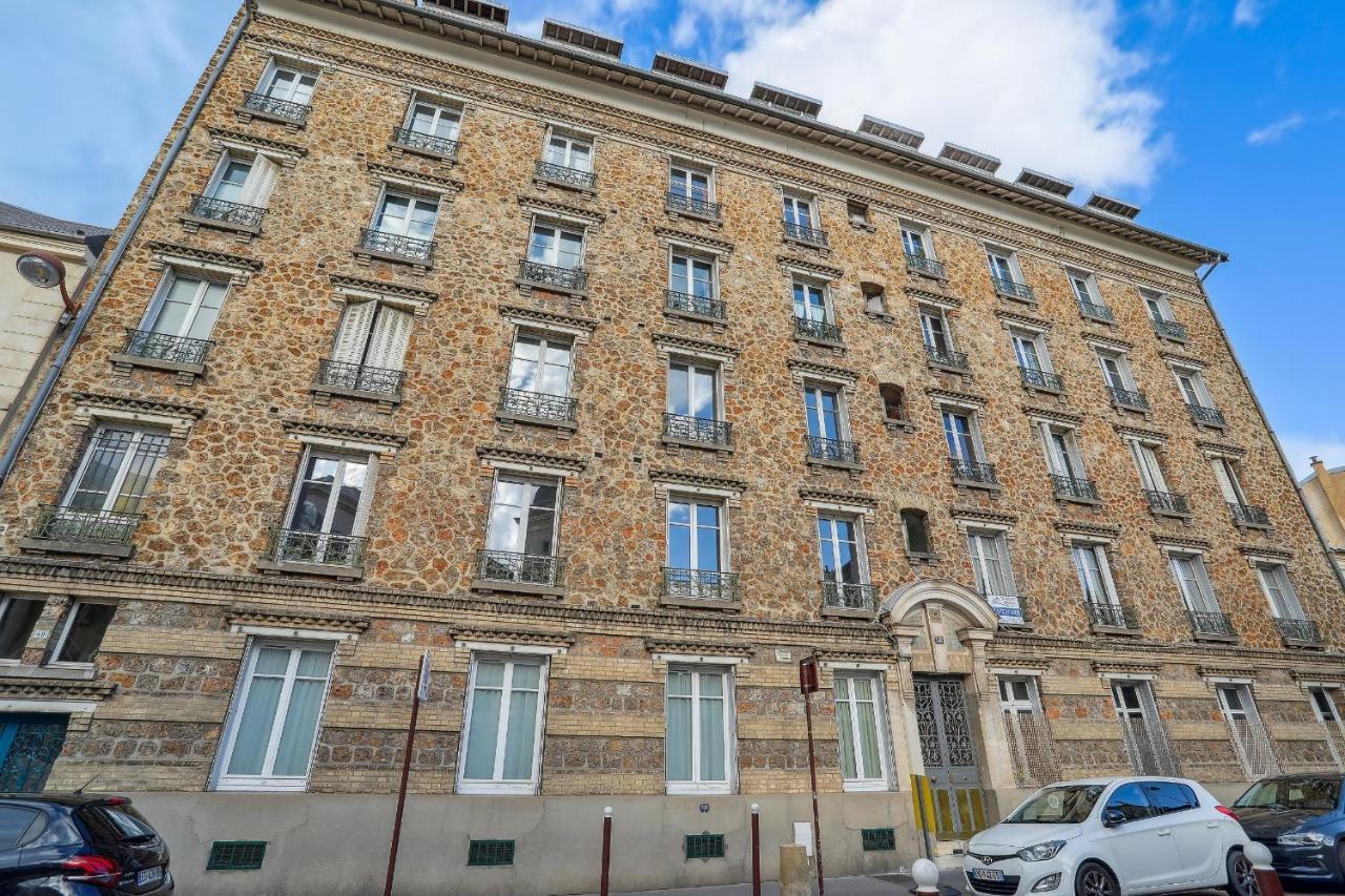 Le Saint Charles - Versailles Apartman Kültér fotó