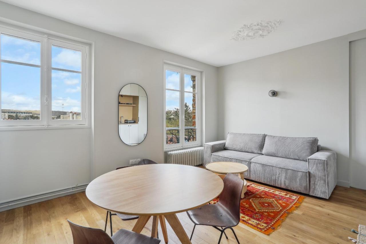 Le Saint Charles - Versailles Apartman Kültér fotó